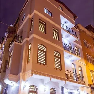https://taksim-sem-house.istanbul-turkeyhotels.com