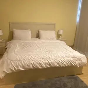 شقة شقة غرفتين نوم وصالة ومطبخ - 2 Bedroom